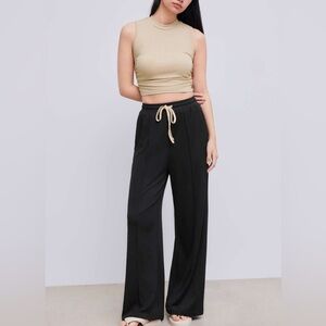 Ruched Tank Crop Top & Elastic Waist Drawstring Trouser Set, Sz. Large Cream/Blk